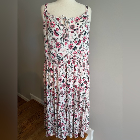torrid Dresses & Skirts - NWT Torrid Supersoft Floral Ivory Tie Front Midi Dress -Torrid Size 3 (22-24,3X)